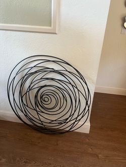 Metal Walk Decor