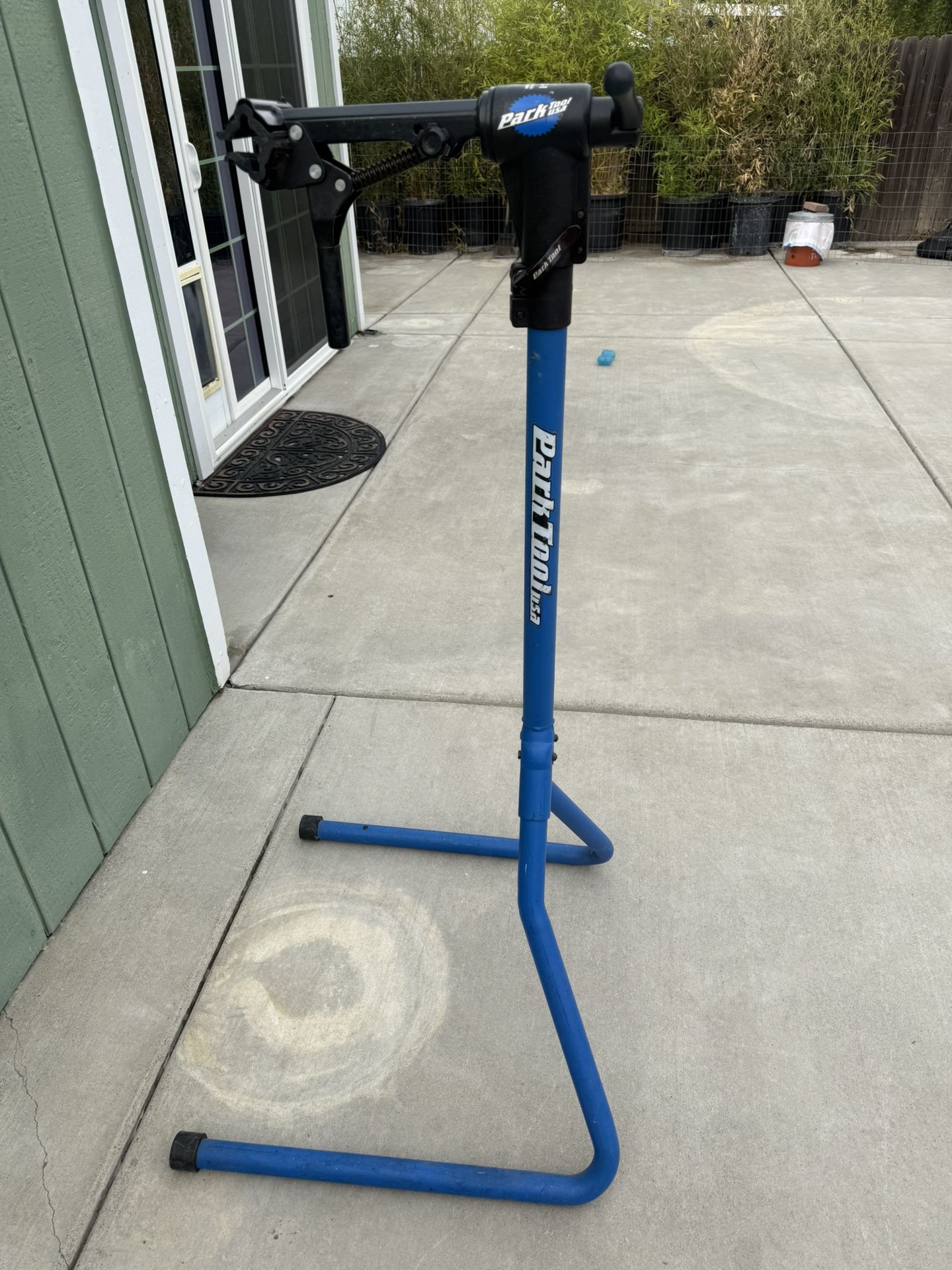Park tool bike stand 