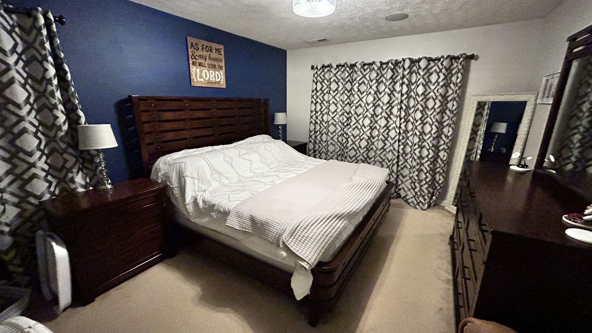 King Size Bedroom Set.