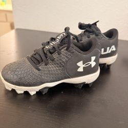 Kids Size 11 Baseball Cleats