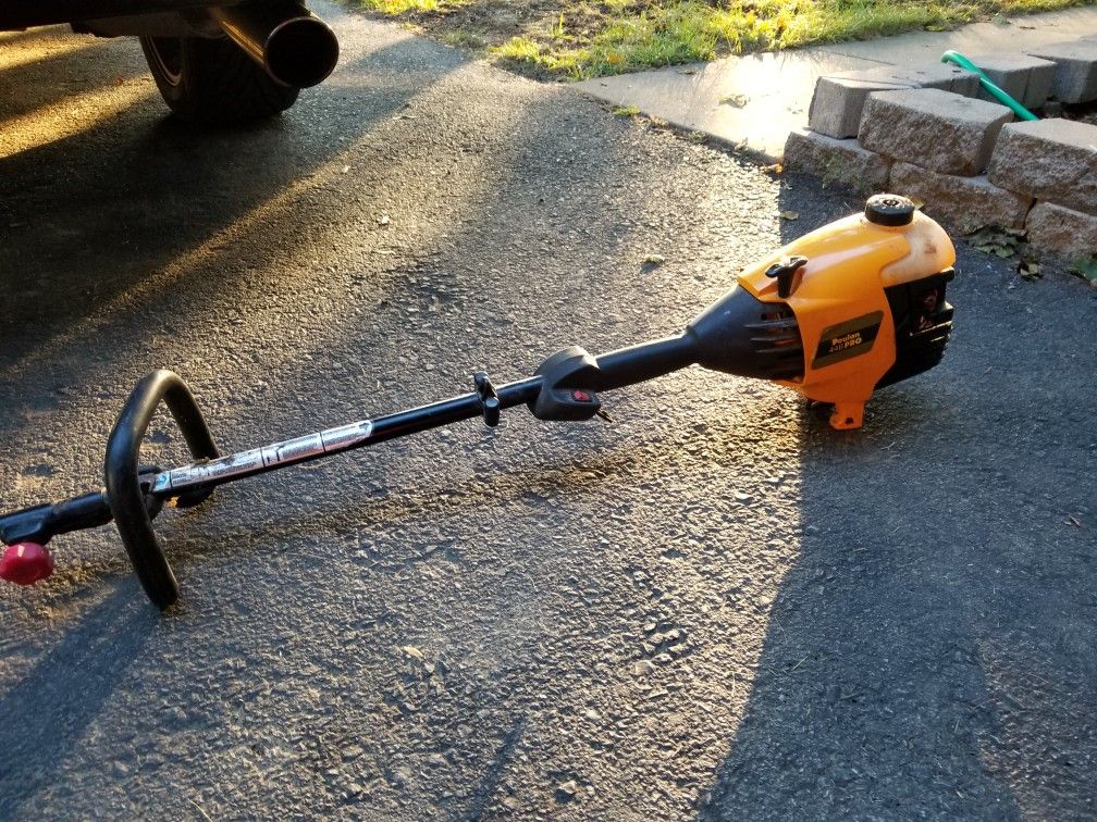 Poulan gas trimmer engine