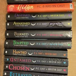 12- Volume Set: A House Of Night Novels