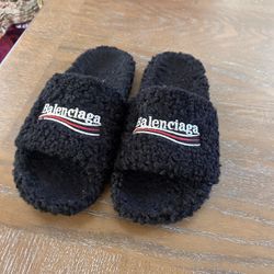 Balenciaga Slides Size 11