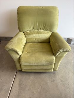 La-z-boy green rocking/recliner chair