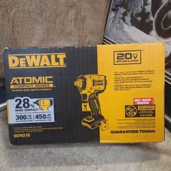 NEW DEWALT 20V BRUSHLESS ATOMIC 1/2 IMPACT  WRENCH 