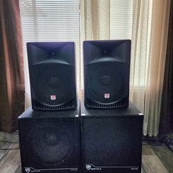 Nice Set DJ Powered Speakers: 18" Subwoofers, 15" Speakers, Two Stands