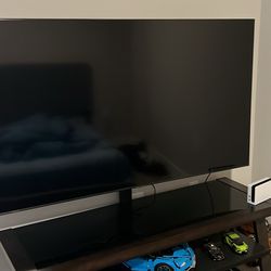 Costco 4K 65 inch Samsung TV(500$)+ TV Stand(200$) box & E-receipt included