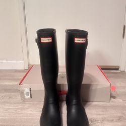 Hunter Boots Size 7