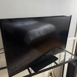 32 Inch Vizio TV