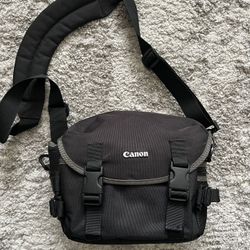 Canon Black Black Zipper Pocket Padded Adjustable Strap Camera Shoulder Bag