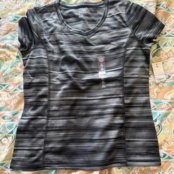 Brand new QuickDry t-shirt (size M)
