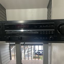 KENWOOD AM/FM RECEIVER 