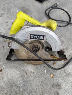 RYOBI 13 Amp Corded 7-1/4 in Circular Saw