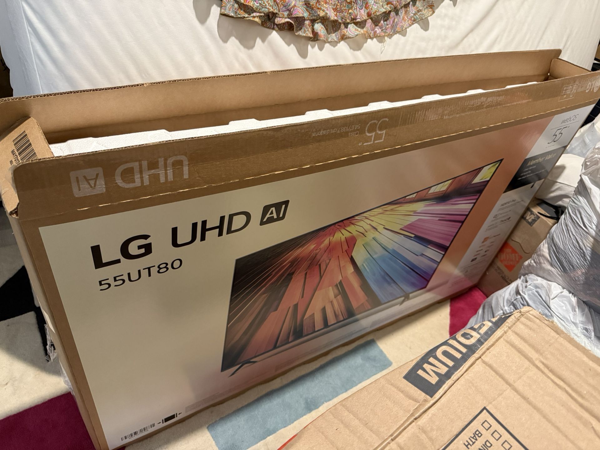 55” LG UHD TV