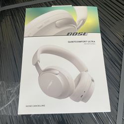 Bose QuietComfort Ultra Wireless Noise Over The Ear Headphones White ( Brand New )
