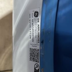 GE Washer and gas laundry dryer