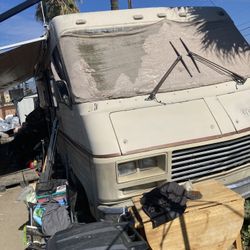 Old Rv 1983 Pace Arrow 