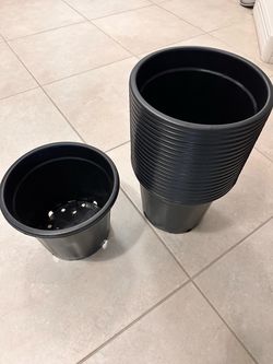 2.5-gallon black nursery pots - New - Only $2.99 Each