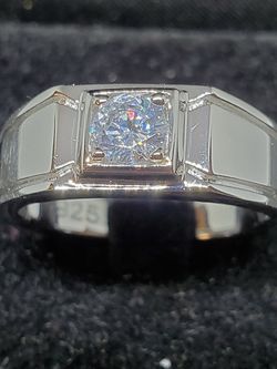 Handsome men's ring