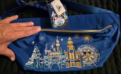 Belt Bag, Disney Park Icons Collection - New With Tags
