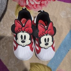 Minnie Mouse Adidas 