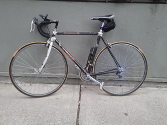 1990 SPECIALIZED ALLEZ EPIC VINTAGE CARBON FIBER ROAD BIKE for Sale in Seattle WA OfferUp