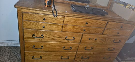 Dresser & mirror