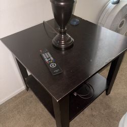 Coffee Table And Lamp