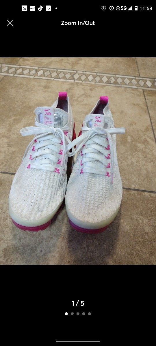 Nike Air Vapor Max Shoes For Women Size 9