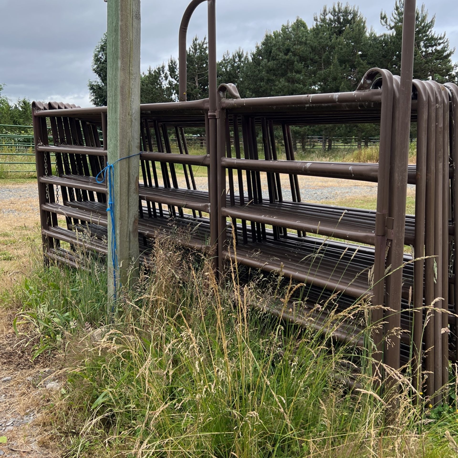 Priefert Round Pen Panels for Sale in Eatonville, WA OfferUp