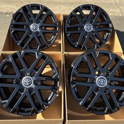 18” Toyota Tundra SR5 OEM Wheels Gloss Black