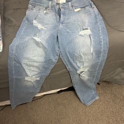 Signature Levi’s Jeans 