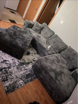 Gray boneless couch w/ottoman