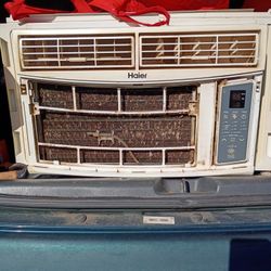 Window air conditioner 