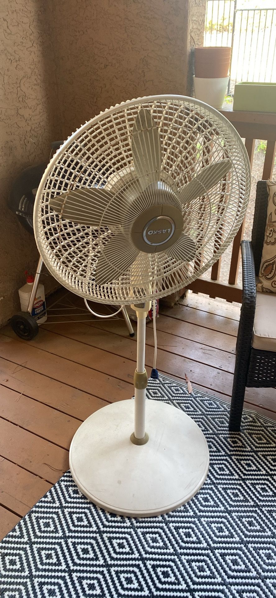 LASKO standing fan
