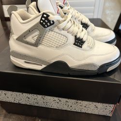 Authentic Nike Air Jordan Retro 4 Cement Size 10