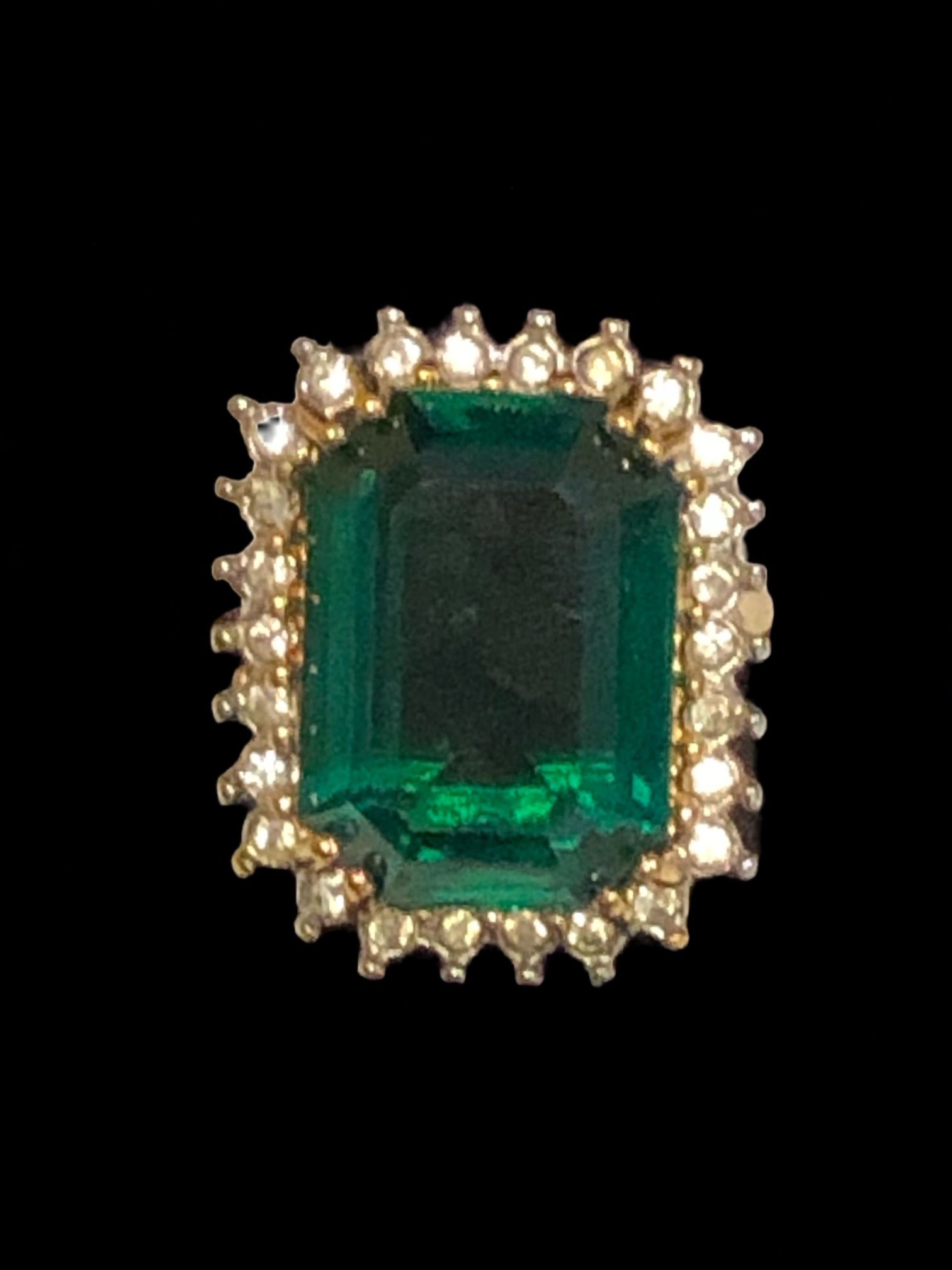 18k Gold EP Vintage Emerald Color & Clear CZ Cocktail Ring 