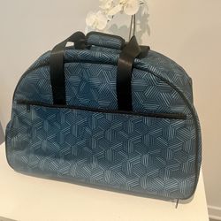 Blue Duffle Bag Luggage w/ Roller *NEW*