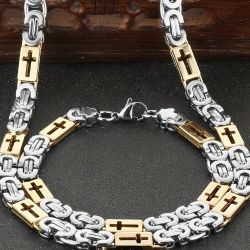 Men's Deluxe Necklace And Bracelet! 