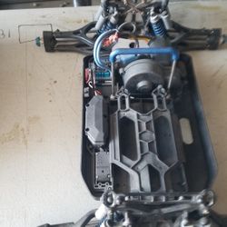 Associated 1/8 Scale