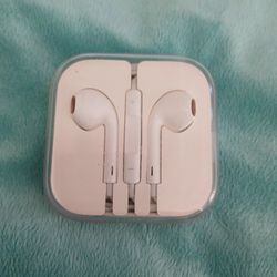 "APPLE" Earbuds (NEW)