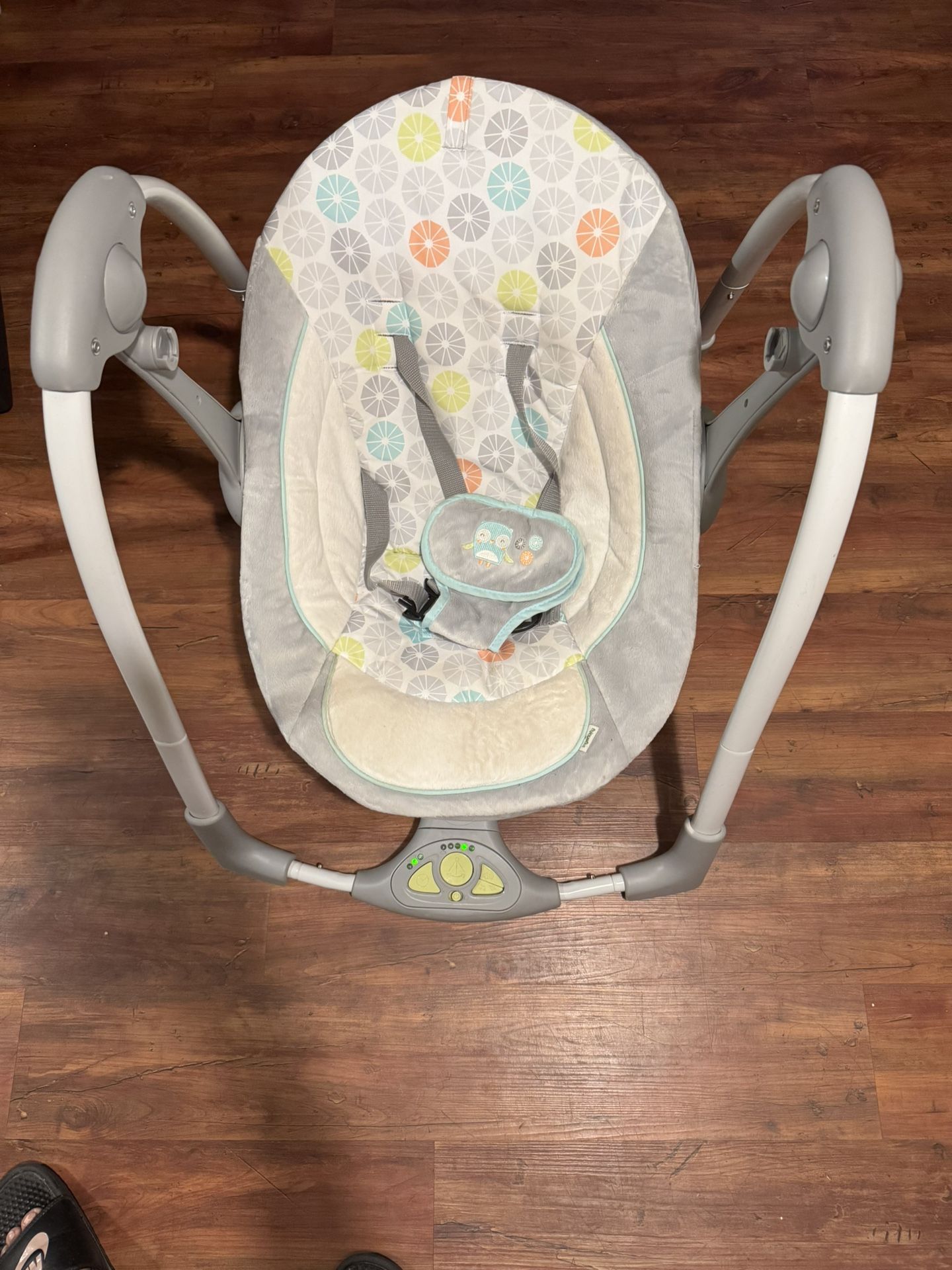 Baby swing With Music
