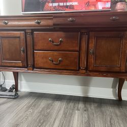Vintage Sideboard 