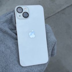 Apple iPhone 13 ‘Blue’ · Unlocked - 128GB