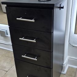Mueble auxiliar de peluquería con gavetas – Excelente estado