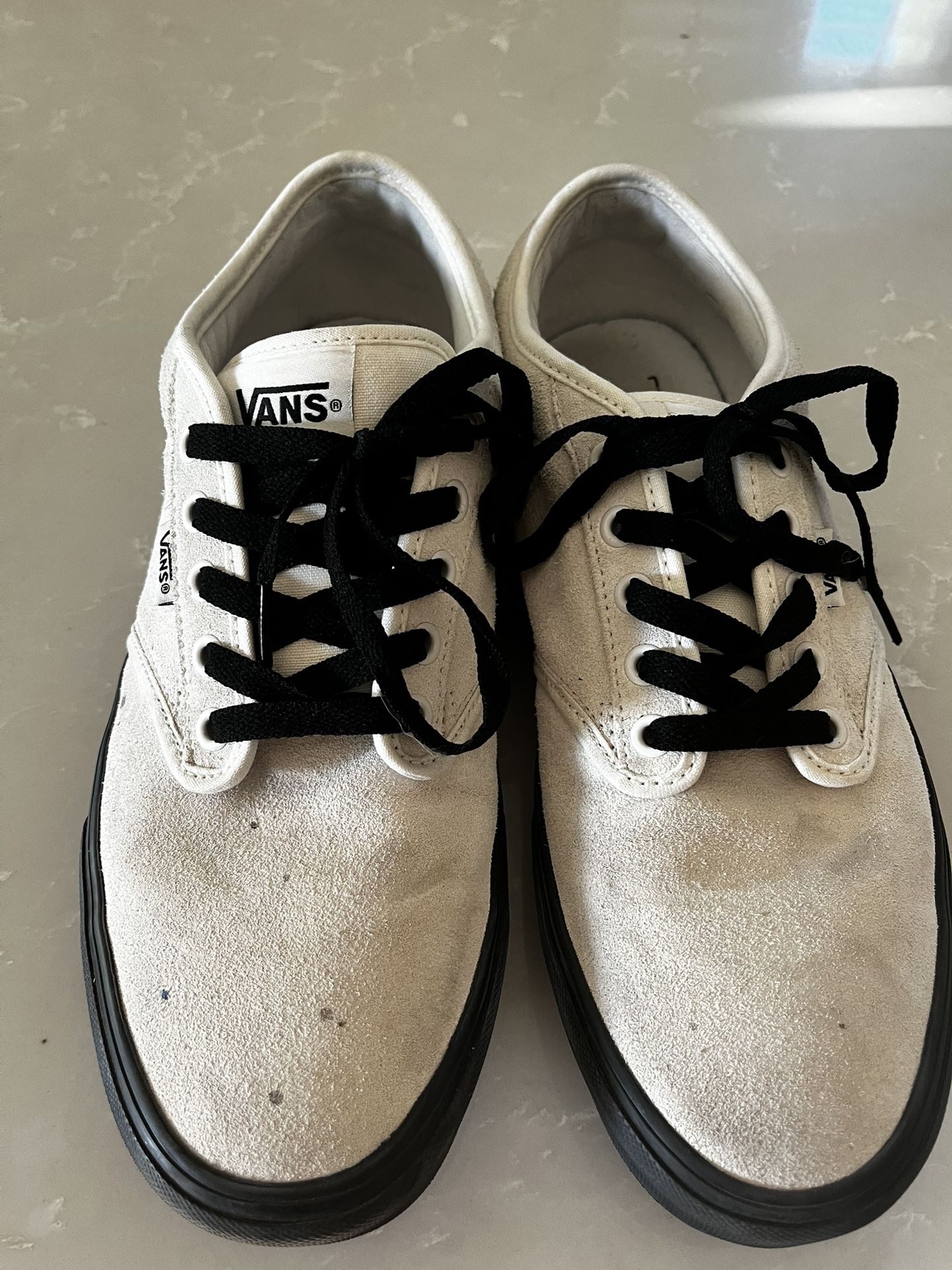 Men’s VANS Beige And Black Athletic Shoes Size 10 1/2