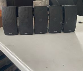 Klipsch Satellite Speakers (Set of 5)