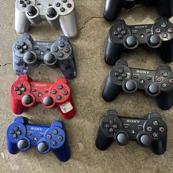 15 PlayStation 3 Wireless Controllers 