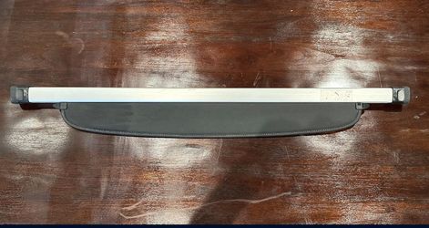 2010-2015 Toyota Prius Retractable Rear Trunk Cargo Cover Privacy Shade Black OEM New old stock.