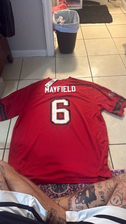 Mens XL Baker Mayfield Bucs Jersey - NWT